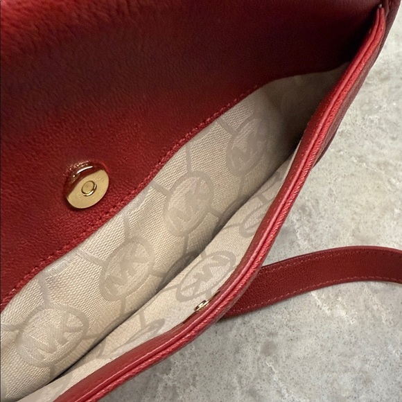 Michael Kors Cherry Red Leather Crossbody Bag. 10x8 in. Like New! - Picture 8 of 16
